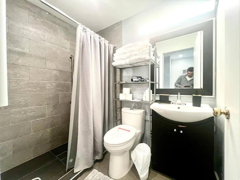 Westview Vacation Rental - Two Br House North Vancouver Eksteriør bilde